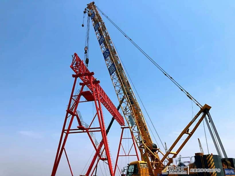 交通建设丨钱塘江新建大桥120吨提梁龙门吊顺利完成安装
