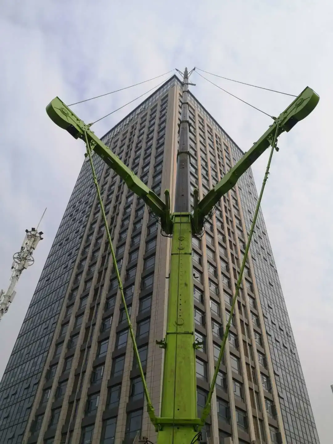中联重科武汉建设实录:“英雄之城”重启 擂响春日战鼓