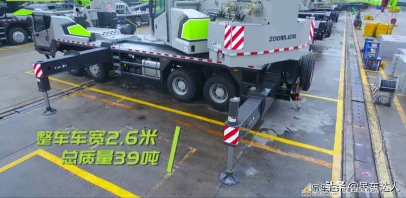 此款车称被为起重机中的“SUV”?