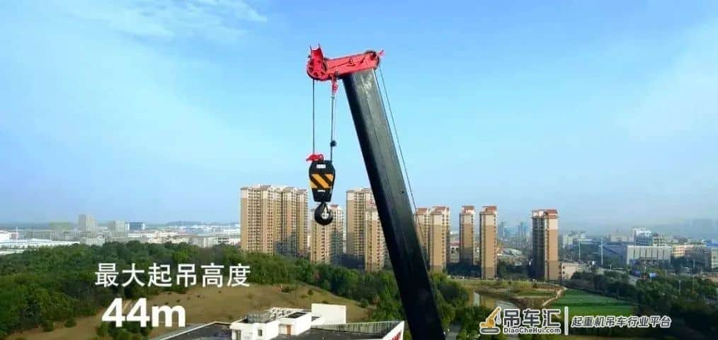 三一起重机:同样是“红色小钢炮”,25吨的设备到底怎么选?