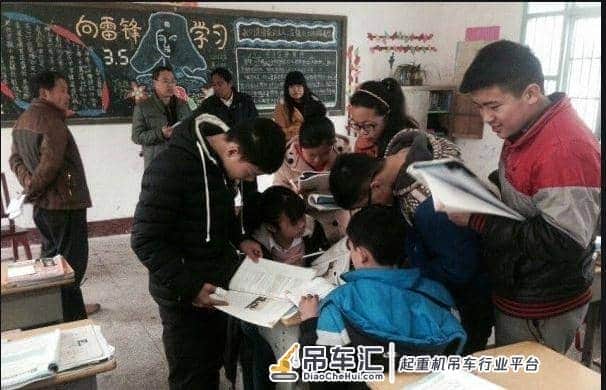 去高尖班“吊车尾”还是去基础班当“鸡头”,名校老师教你如何选
