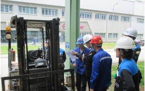 化工区市场监管支队开展起重机械、场（厂）内专用机动车辆安全隐患专项检查（二）