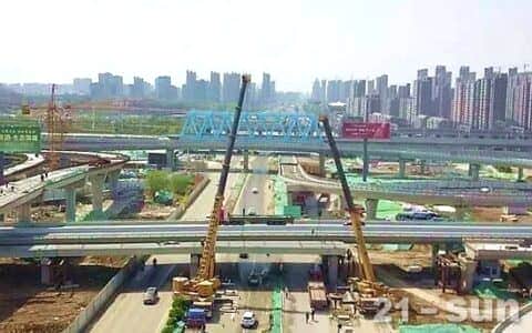 10分钟起吊+1小时撤场！航拍实探徐工XCA300桥梁吊装新速度