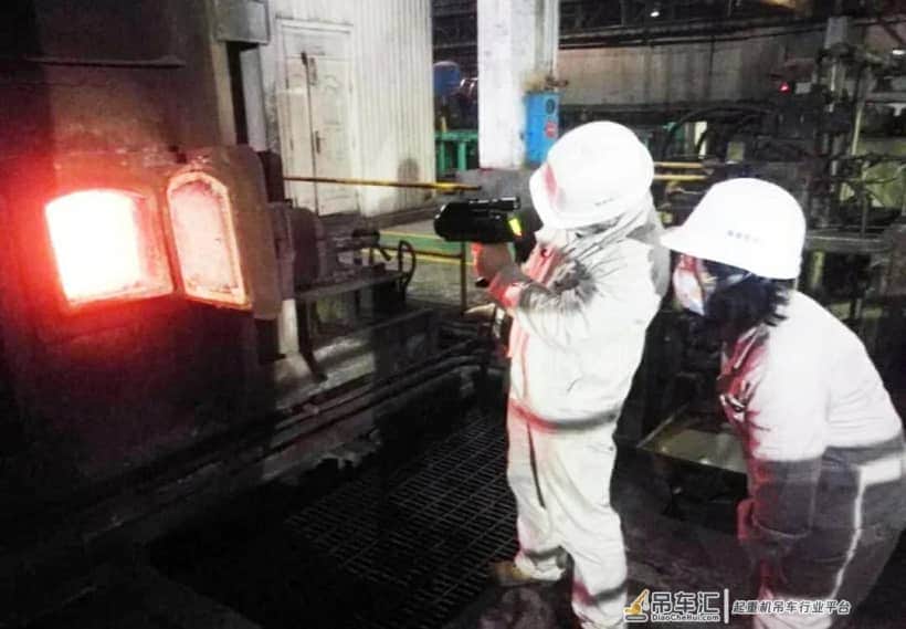 鞍钢成功研制出BJ890起重机臂架用无缝钢管
