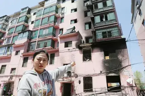 百姓雷锋 | “吊车侠”火场救人诠释善的力量——记抚顺市第十四届“百姓雷锋”兰郡泽