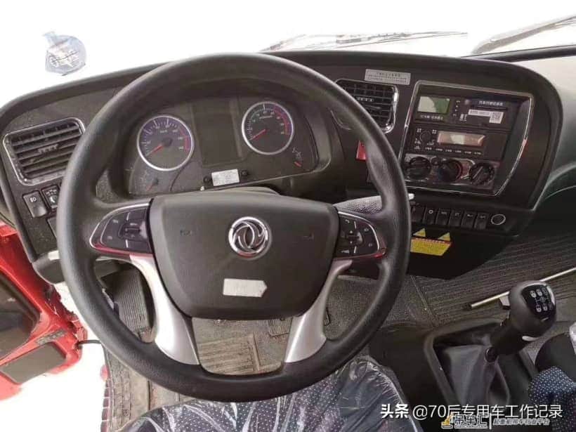 性价比较高的随车吊专用车,装配12吨吊机,举升高度是多少米呢?