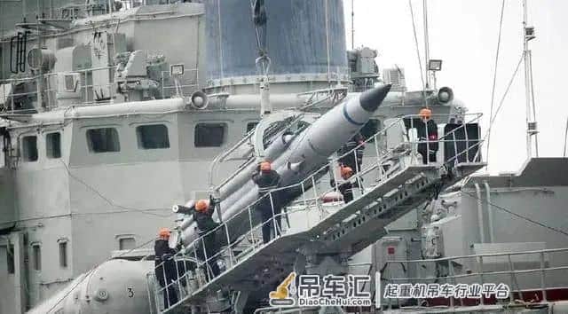 花样繁多,吊装为主——中国主力军舰补充弹药那些事
