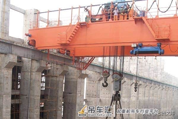 小型农田起重机设计机械结构设计模具数控工艺夹具