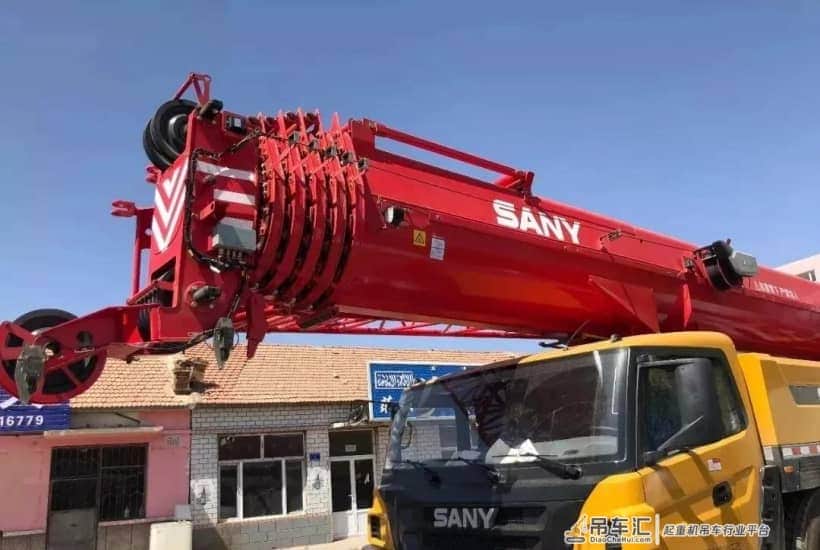和合兵器库｜三一STC800T6起重机，既亮眼又吸金！