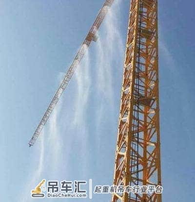 40多岁还在开塔吊,转行难上加难,你到底何去何从?