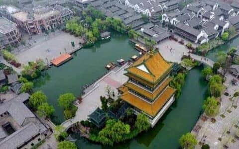 山东吊车尾的城市：坐拥三个火车站、毗邻徐州，GDP却居全省倒数