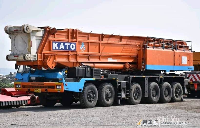 亚洲第一“500吨王者吊车”,代表30年前最顶级的吊车技术!