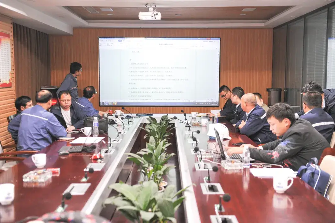 河南矿山承制宝钢湛江起重机再次顺利通过专家A检