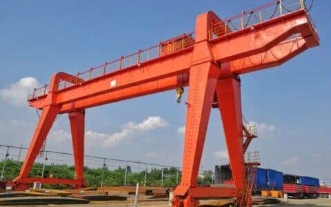世界上最大龙门吊，最大起重22000吨，中国自主制造