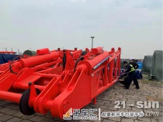 “风电王者”中联重科ZCC9800W履带吊敲开欧洲大门