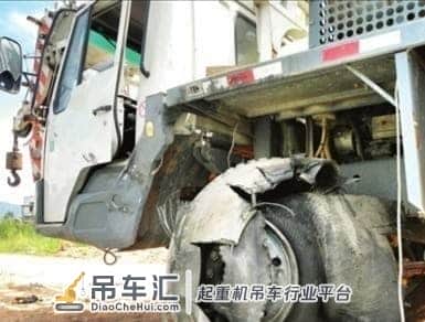 吊车碰高压线工人触电死亡,只因违章施工,3个方法让你远离危险