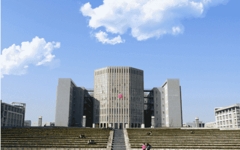 华东地区“吊车尾”大学，有着211的名号，却不如双非院校