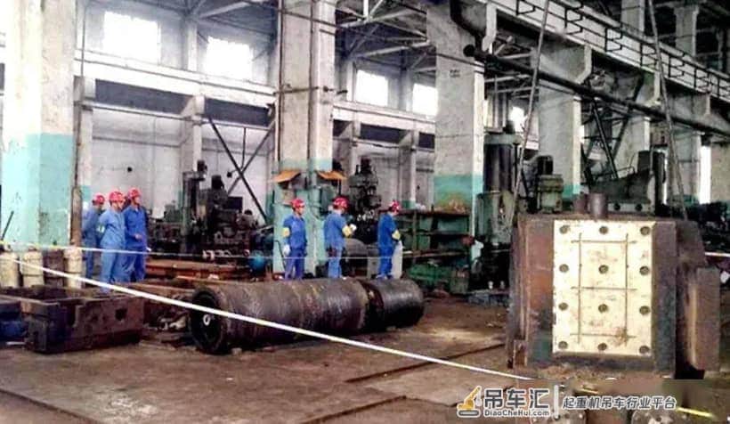 检修加工分公司开展桥式起重机控制系统突然失灵应急演练