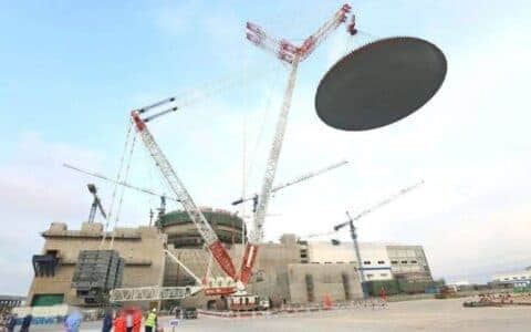 大国重器！中联重科3200吨履带起重机助力华龙一号福清核电6号机组外穹顶吊装完成