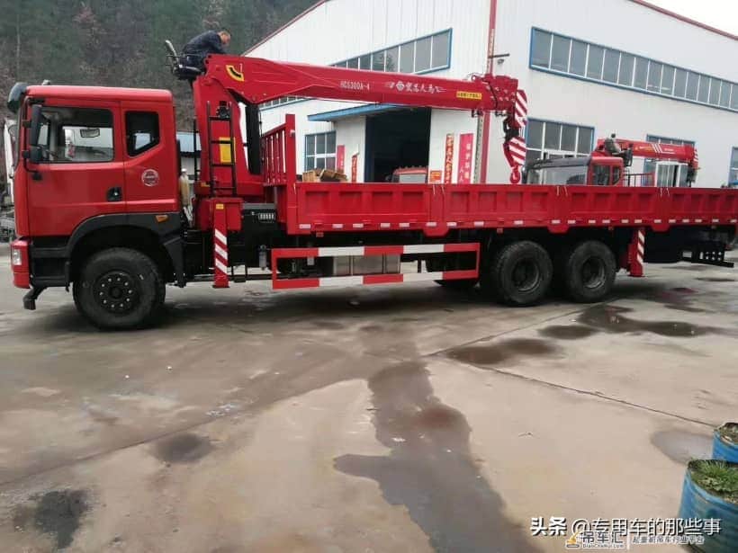 如何选择一台适合自己的随车吊?