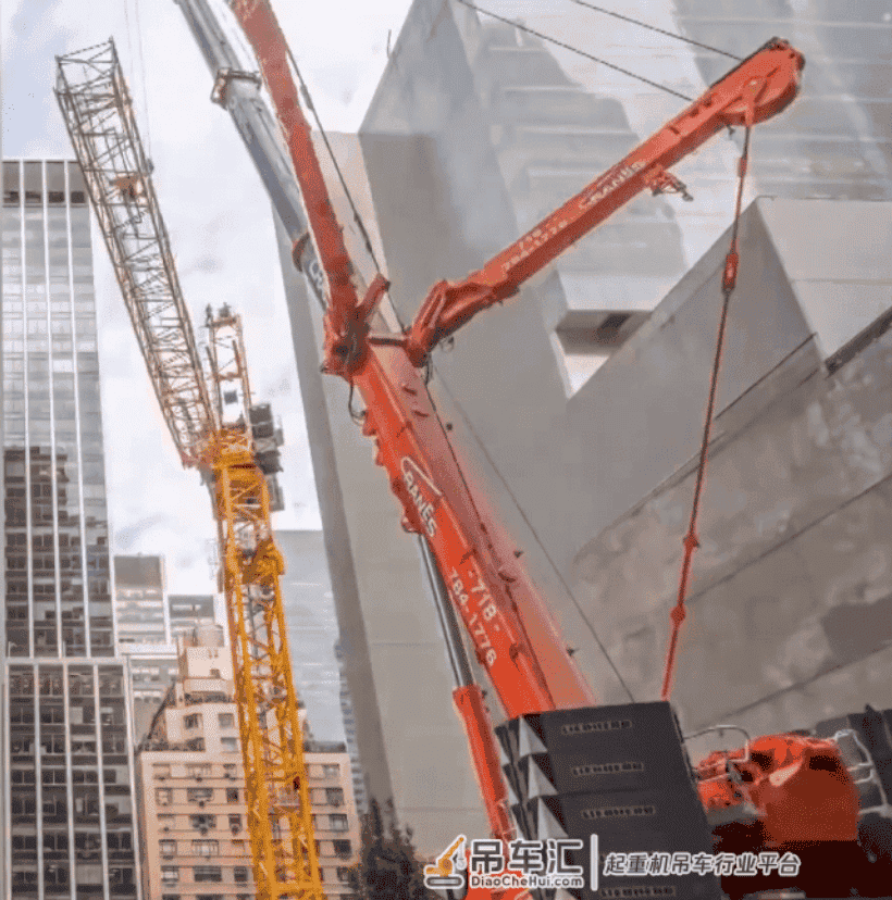 灵魂拷问|塔吊自身是怎么建那么高,是如何做到的呢