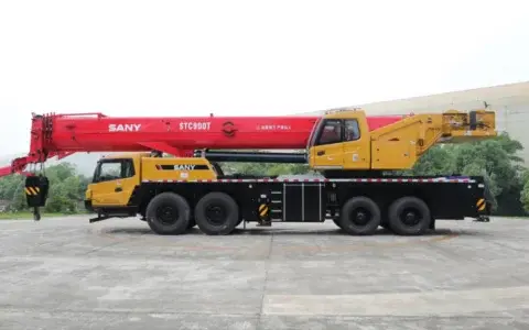 “超强5节臂”横空出世！三一90吨吊车 凭啥这么硬气？