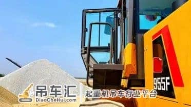 「动态」风电“神器”再显威 中联重科ZCC9800W履带起重机助力吊装马山状元风电场