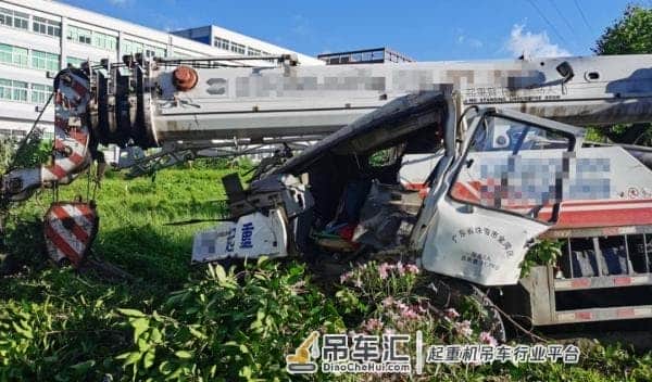 大巴珠海大道送员工遭吊车猛撞!老司机右脚一松救了一车人命