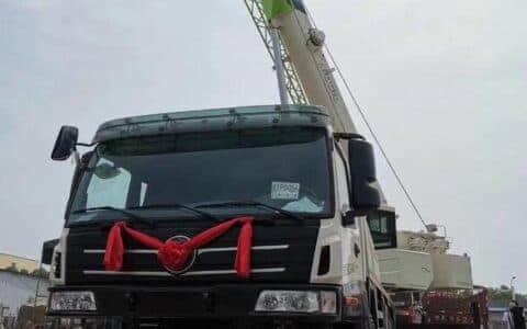 湖北 全新雷萨重机 55吨汽车吊 吊车 汽车起重机安全高效