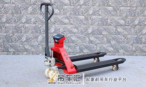 使用地牛叉车的注意事项——河北兴汉起重机械制造有限公司