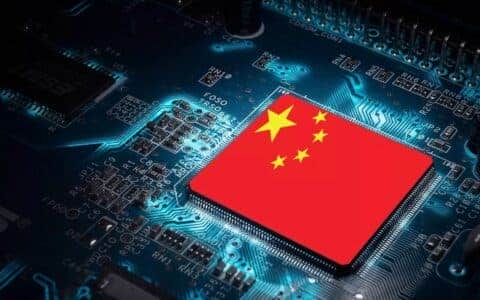 「精密我不行，重型你不行」国产XGC88000超重型起重机