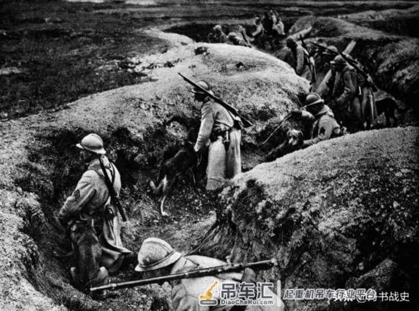 法国勒贝尔M1886步枪,从时代的引领者,一步步把自己变成吊车尾