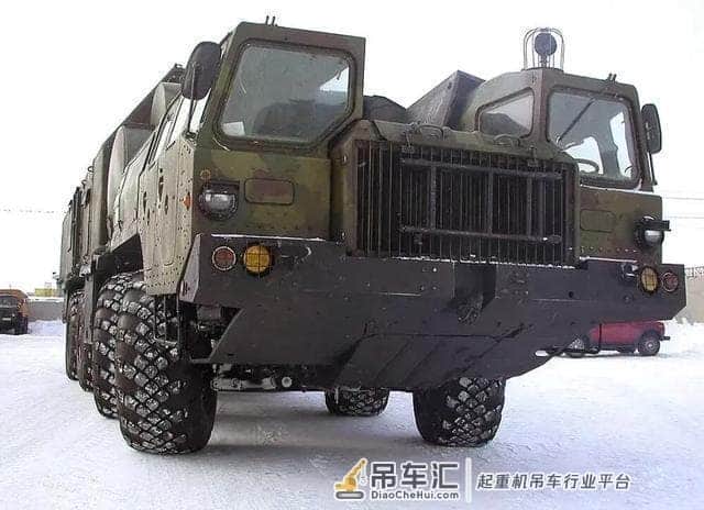 世界军用拖车系列八四:是导弹拖车?是吊车?不!是飞毛腿牌吊车