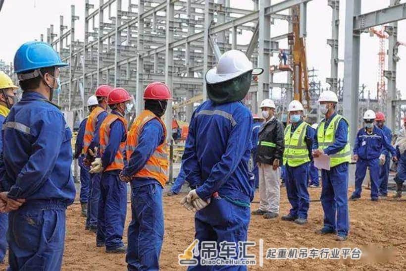 又一战功：乙烯大塔凌空跃起！
