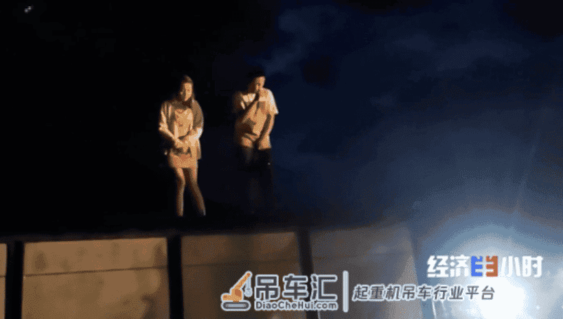 四川冕宁暴雨引发山洪!无人机、大吊车上阵!一场应急救援的生死较量→