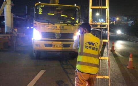 白沙洲大道限高架武汉吊车维护中