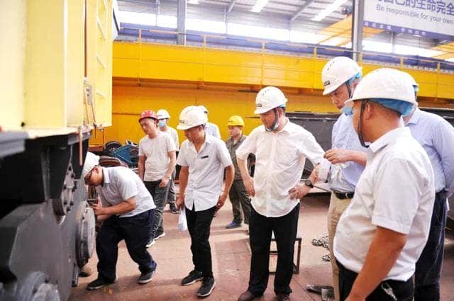 河南矿山承制宝钢德盛炼钢起重机顺利通过专家A检