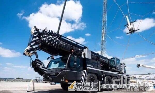 8节75m主臂,利勃海尔230吨全地面起重机请求出战