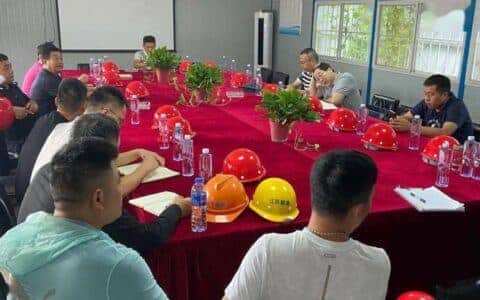 省住建厅对怀远县五金大市场项目进行起重机械防倾覆专项督查