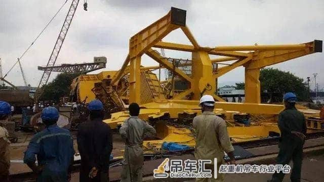 印度一造船厂大型塔吊倒塌 死亡人数上升至11人