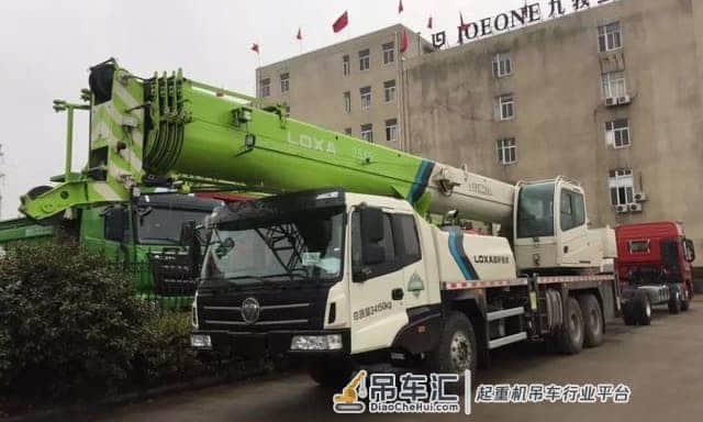 手里全部资金十万,首付30%,选什么吊车?