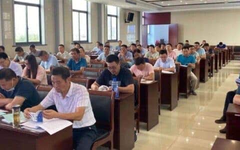 市住建局召开建筑起重机械安全监管工作会