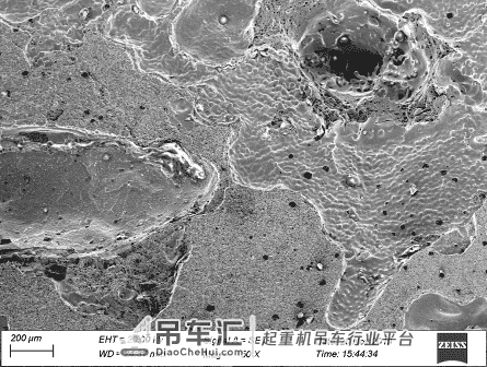 「生产技术」起重机Z形臂的开裂失效分析