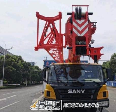 76万购置三一250C5-1吊车!提回来一星期了,还没吊过!性能咋样