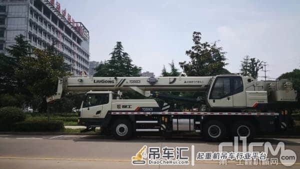 「柳工吊装大讲堂」汽车起重机吊臂伸缩原理