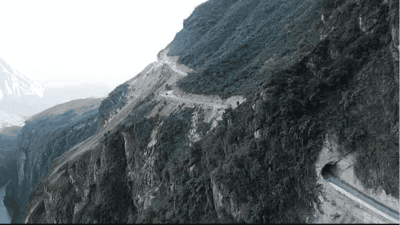 徐工参建!全国最后一个不通公路的村,通了!