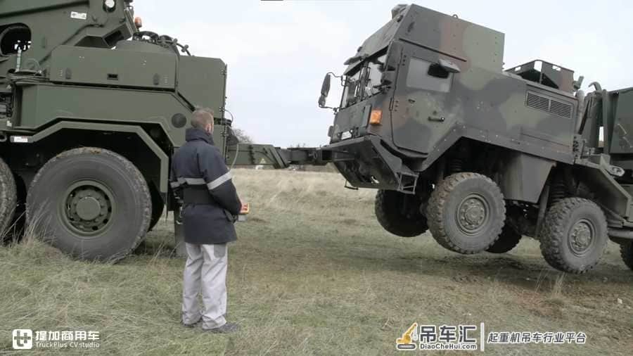 德国陆军的新锐坐骑,利勃海尔G-BKF装甲救援起重机的那些事