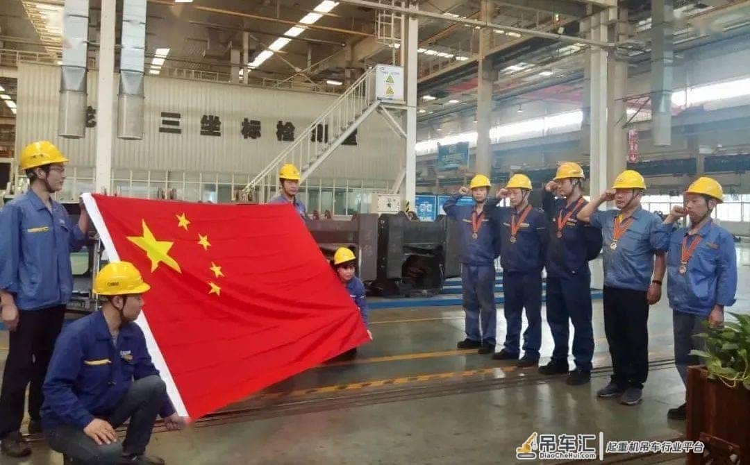 这很中国!徐工用这样的方式,献礼祖国71华诞……
