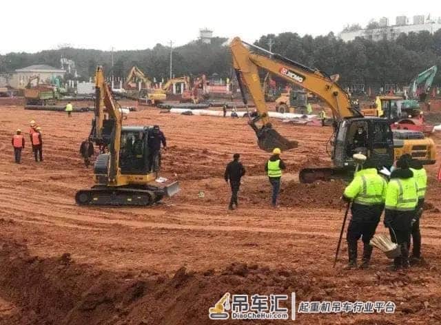 这很中国!徐工用这样的方式,献礼祖国71华诞……