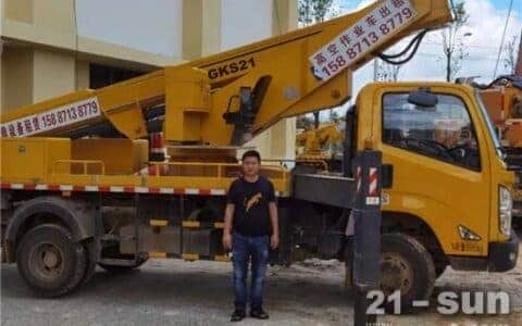 从1台随车吊到25台高空车，他成功跨行只用两年